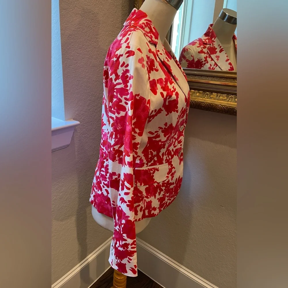 7th Avenue New York & Company Suiting Collection Magenta and Cream Floral Jacket - Picture 4 of 8